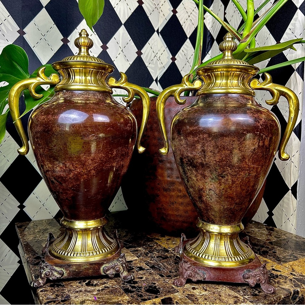 Neoclassical Gilt Metal Urn Pair Mid‎ Century Modern Hollywood Regency Luxury